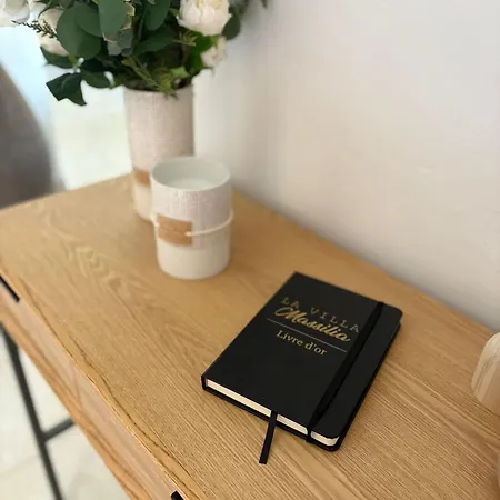 La Massilia サント・マキシム